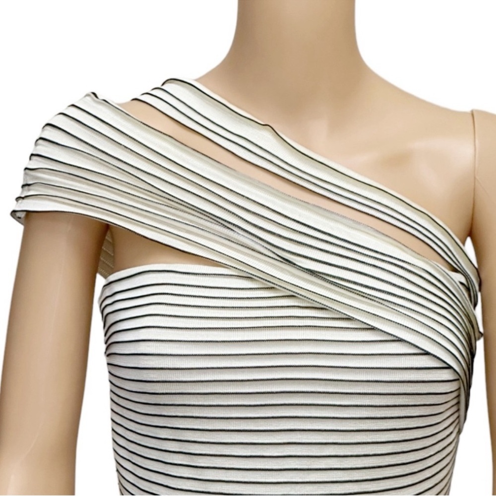 NWT ST. JOHN Striped Ottoman Pleated One Shoulder Gown Cream/Black Size 4 - Picture 8 of 17